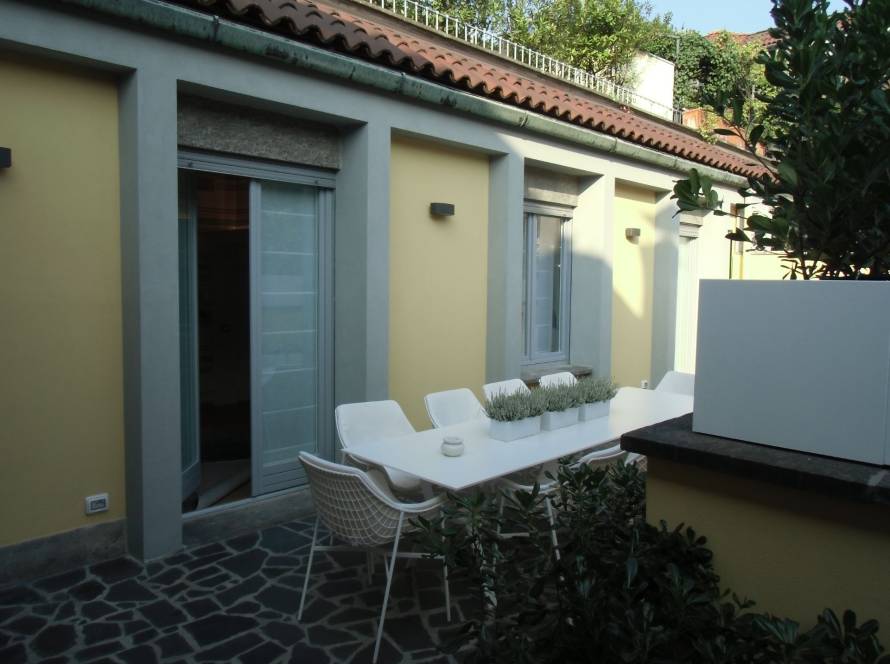 Infissi in legno a Bergamo: Eleganza e calore per la tua casa
